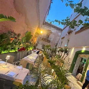 Bed & Breakfast Le Caserie Di Charme, Marsala
